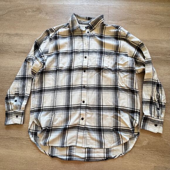 GAP Other - Gap Women's Oversized Flannel - Size S